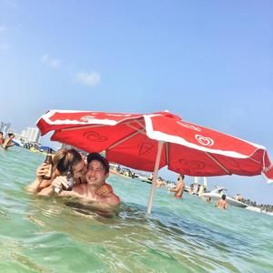 Meet your Posher, Caroline